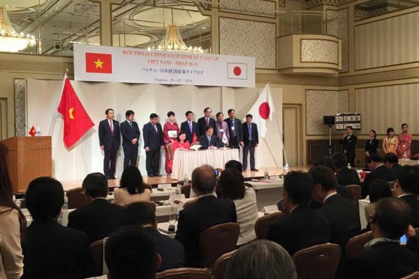 z6282475706472_6f48bd728c8aab440c758e0eb443926f